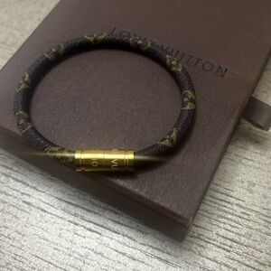 Louis Vuitton bracelet vip gift